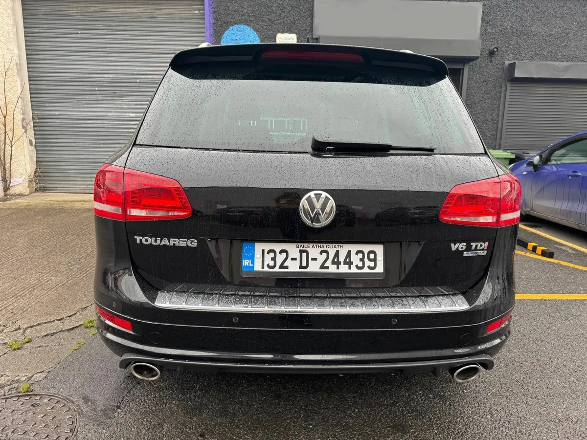 Volkswagen Touareg 2013 - Image 4