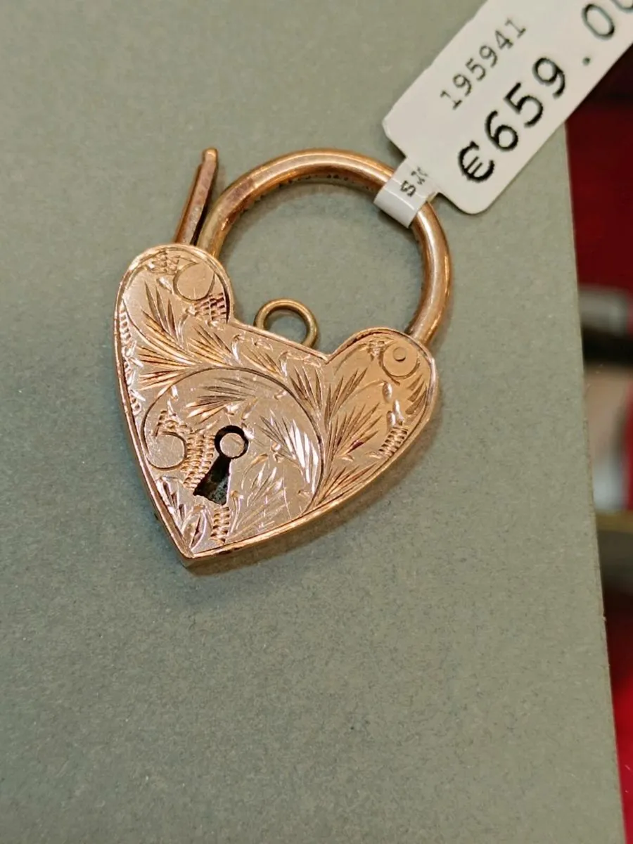 Antique 9k Rose Gold Heart Lock - Image 2