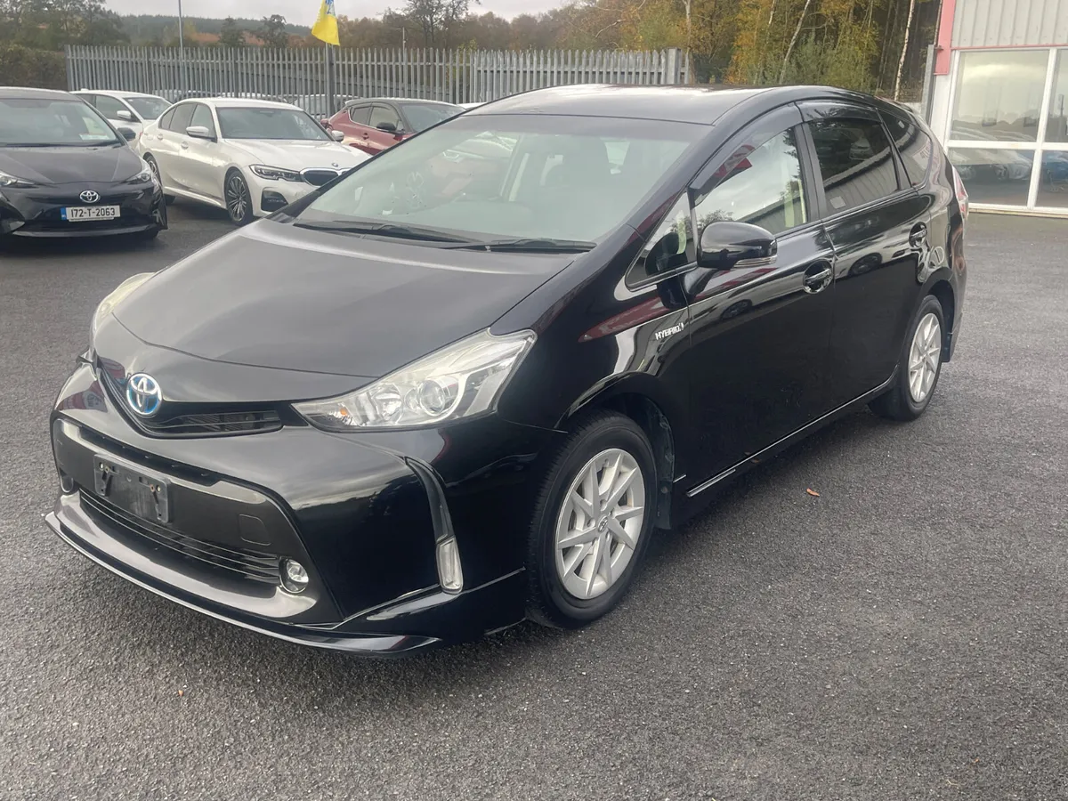 2015-1 Toyota Prius Alpha 7 Seater - Image 3