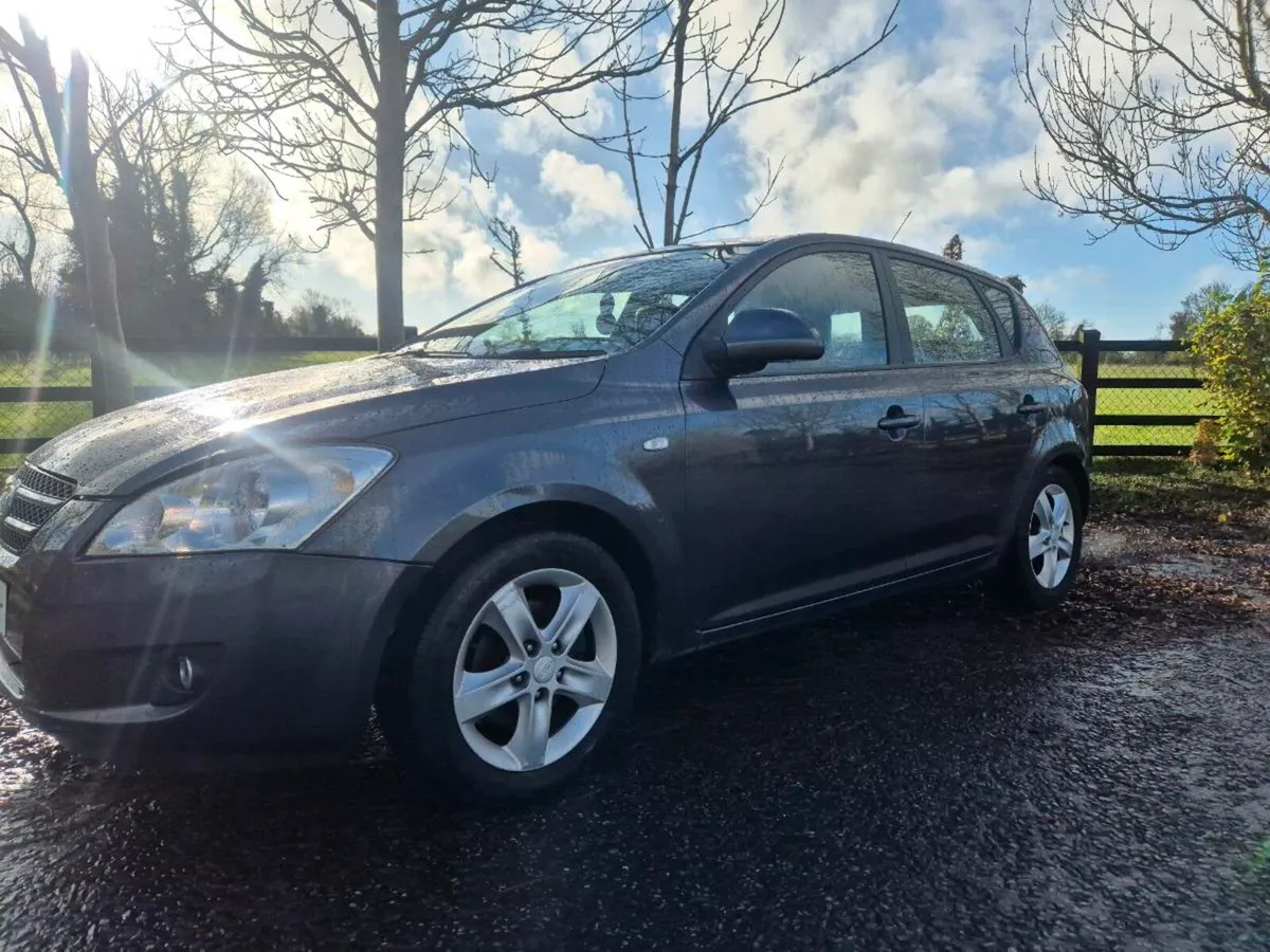 Automatic kia ceed 1.6 diesel - Image 3