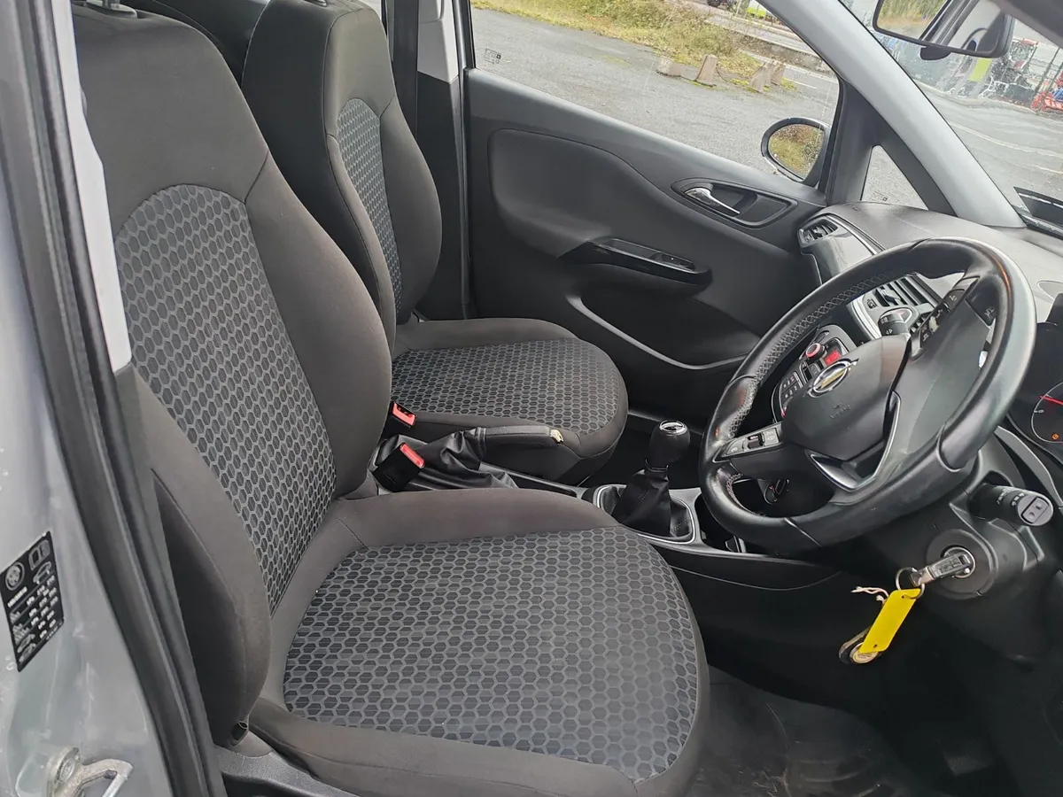 Opel Corsa 2016 - Image 3