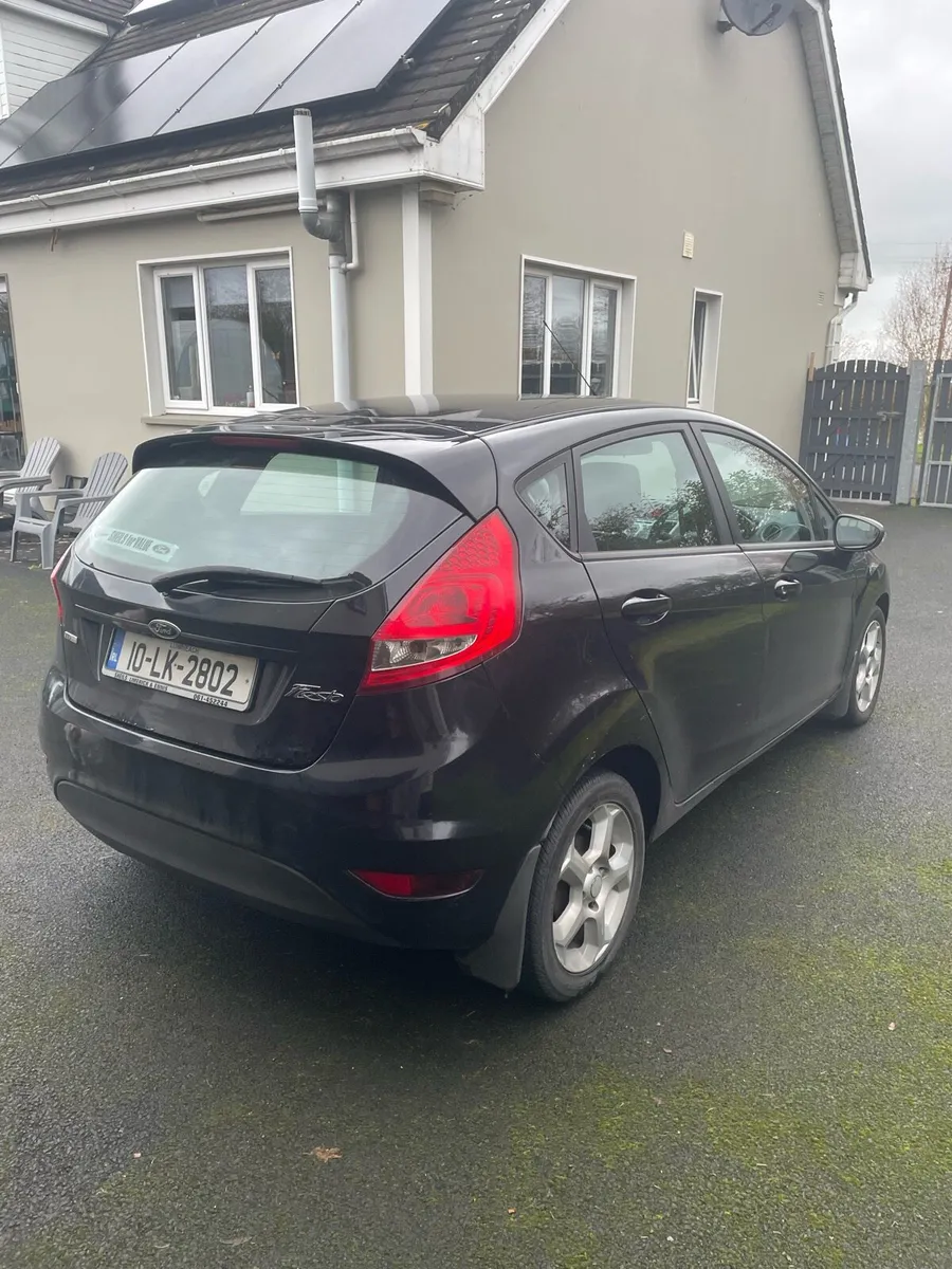 Ford fiesta - Image 4