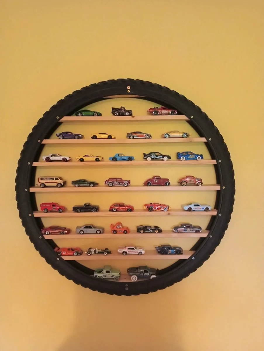 Tyre shelf