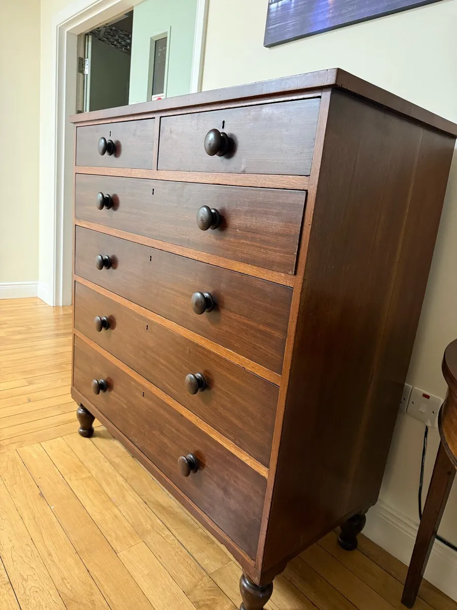 Antique Scotch Chest. - Image 3