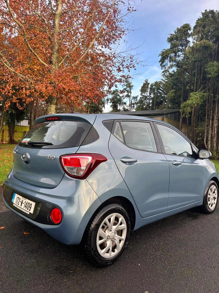 Hyundai i10 - Image 2