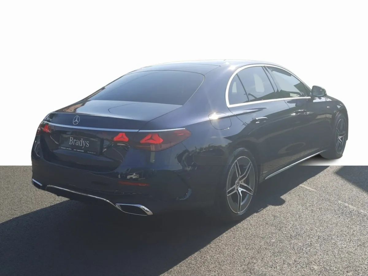 Mercedes-Benz E-Class E300de AMG Line--Full AMG Ex - Image 4