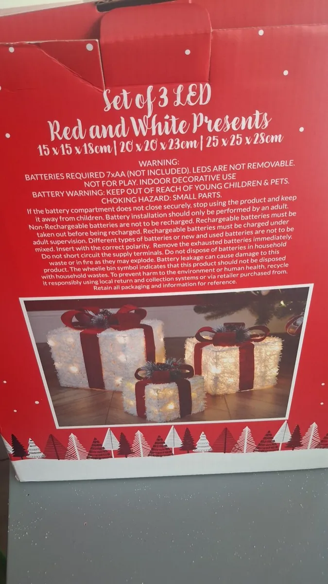 Christmas red and white presents - Image 2