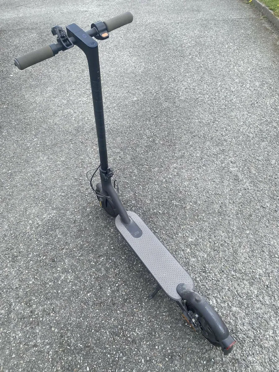 Electric Scooter - Image 3