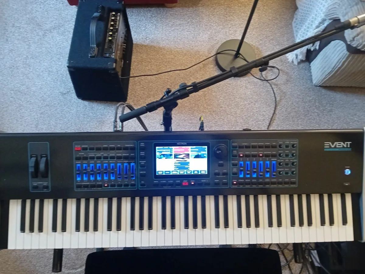 KETRON EVENT KEYBOARD - Image 1