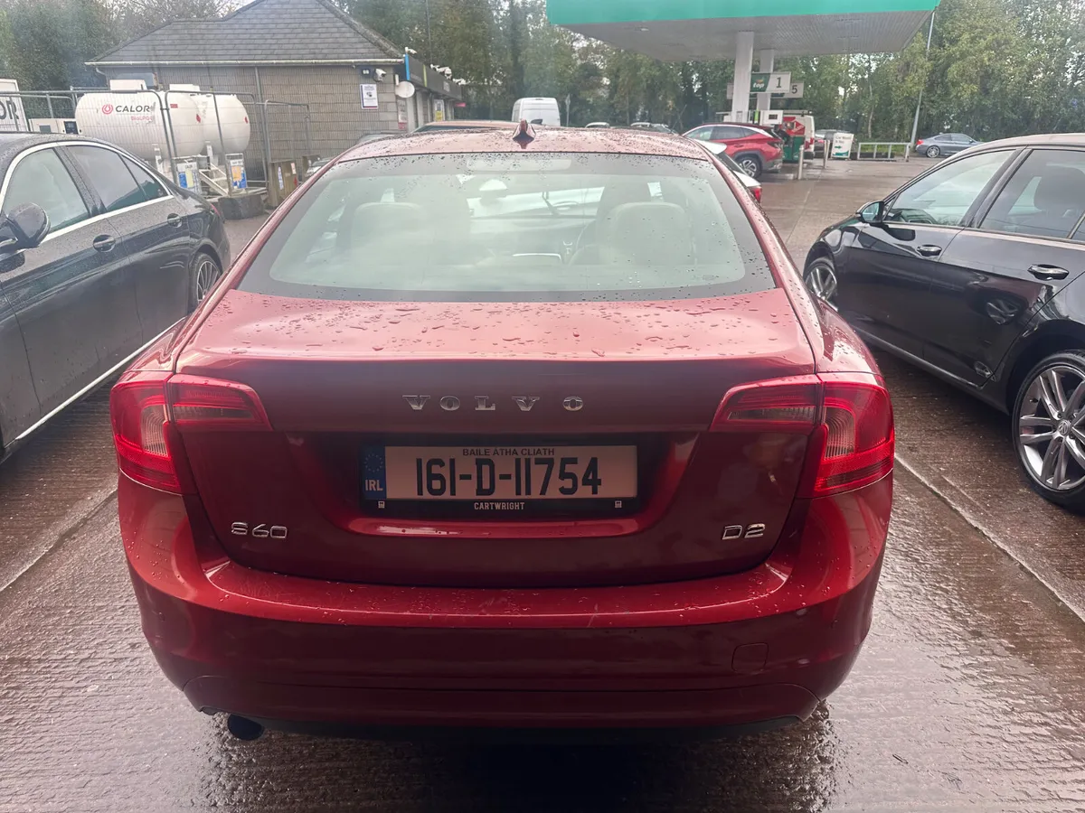 2016 Volvo S60 - Image 4