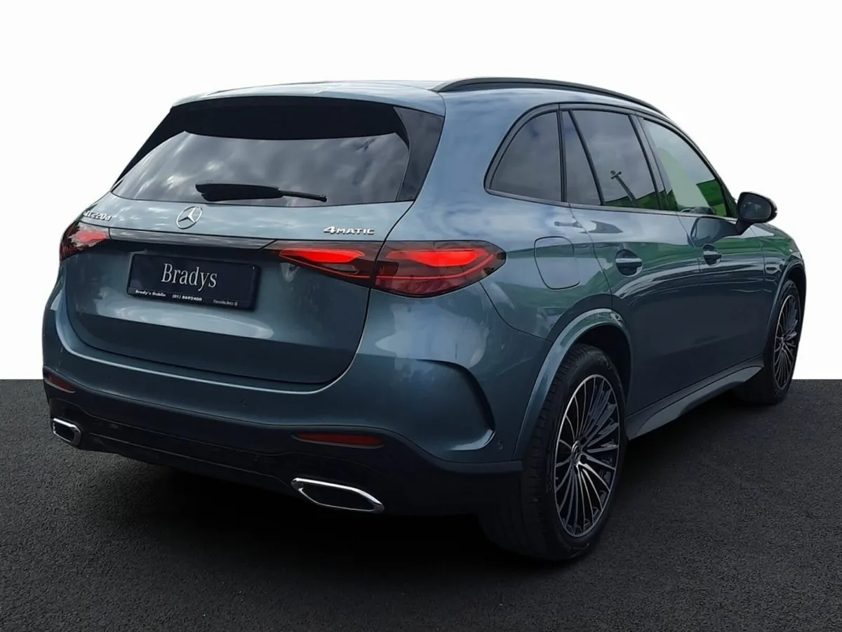 Mercedes-Benz GLC ---SOLD---220d 4Matic AMG--Panor - Image 3