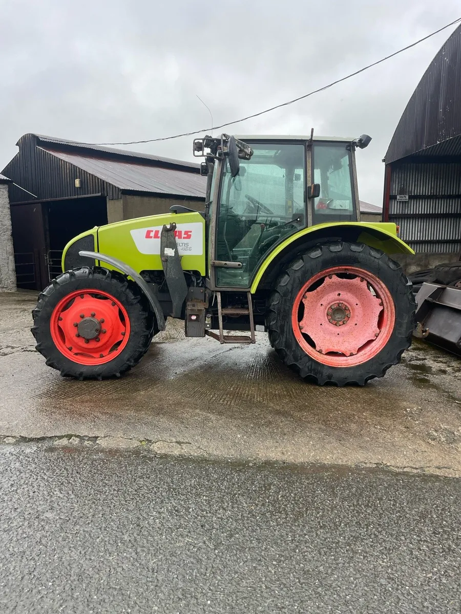 Claas tractor - Image 1