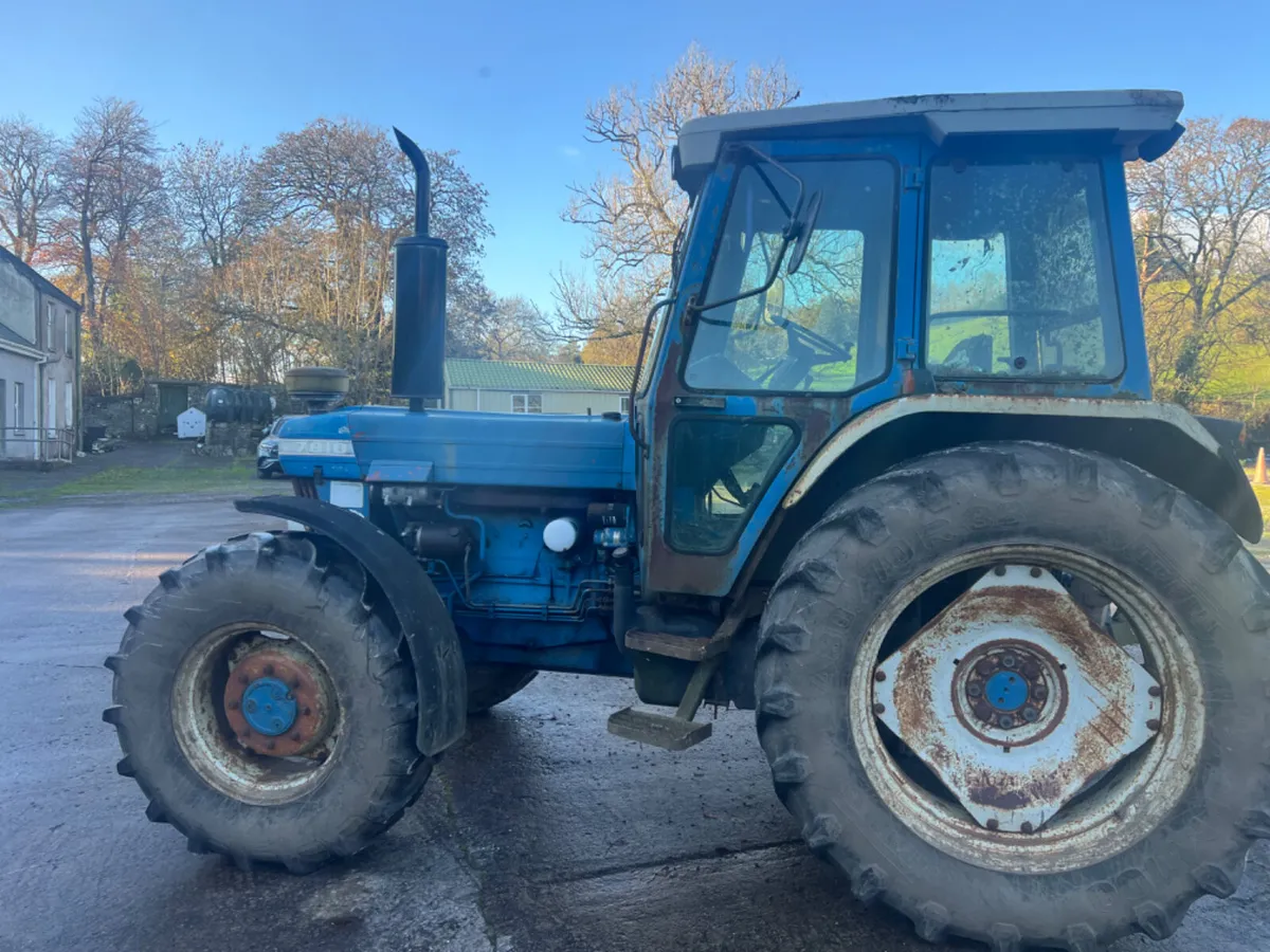 Ford 7810 Series 3 - Image 2