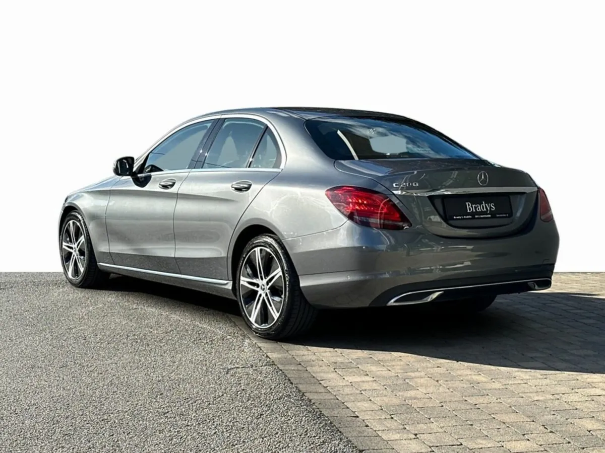Mercedes-Benz C-Class C200 Avantgarde--Premium Spo - Image 4