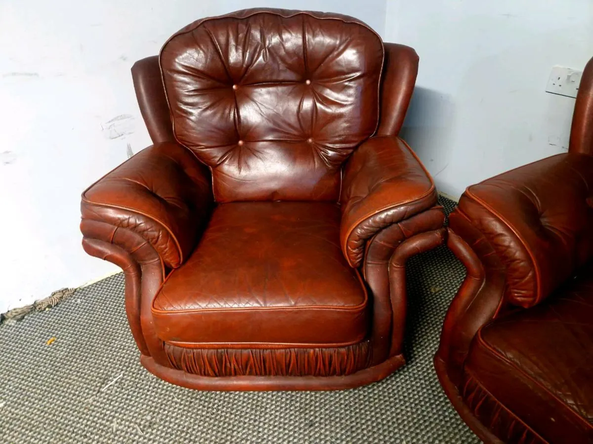 Chesterfield - Image 3