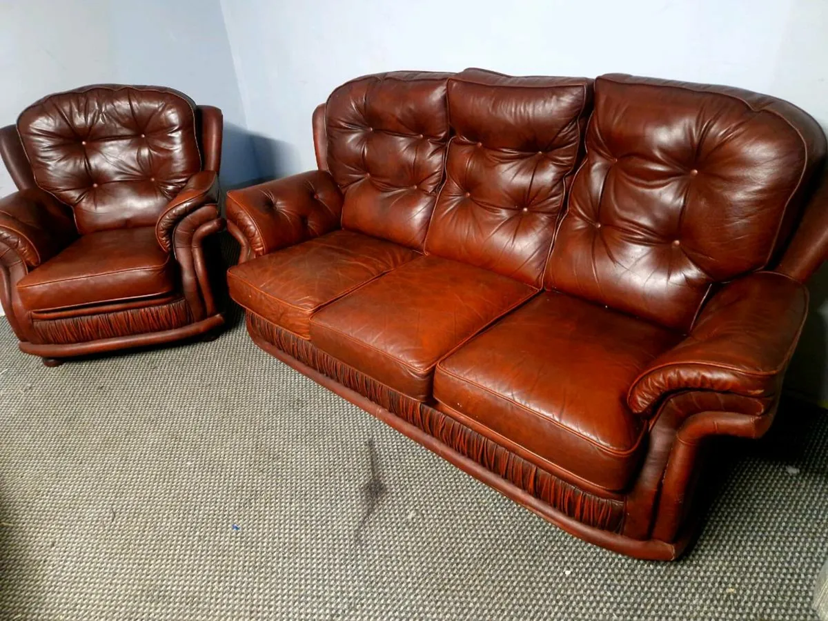 Chesterfield - Image 4