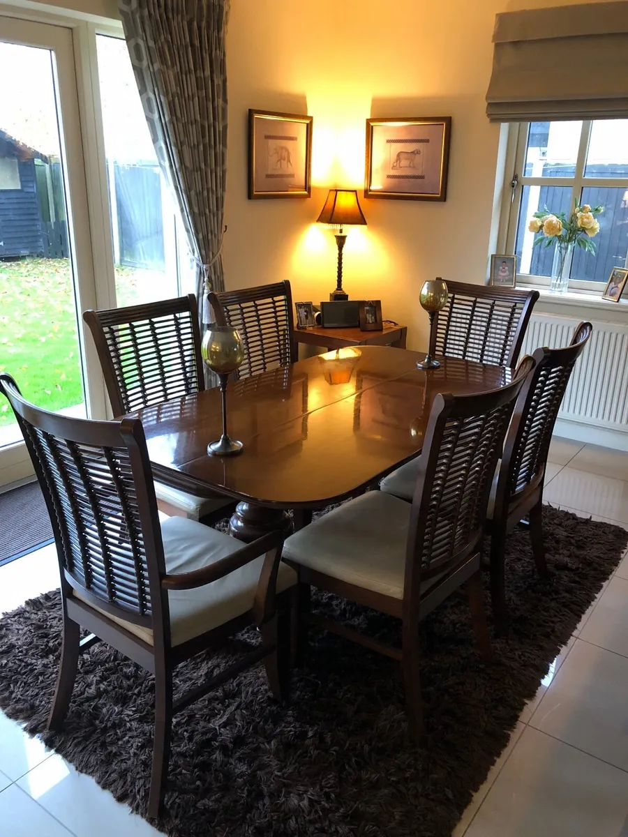 Dining Leaf Table and Chairs - Image 1