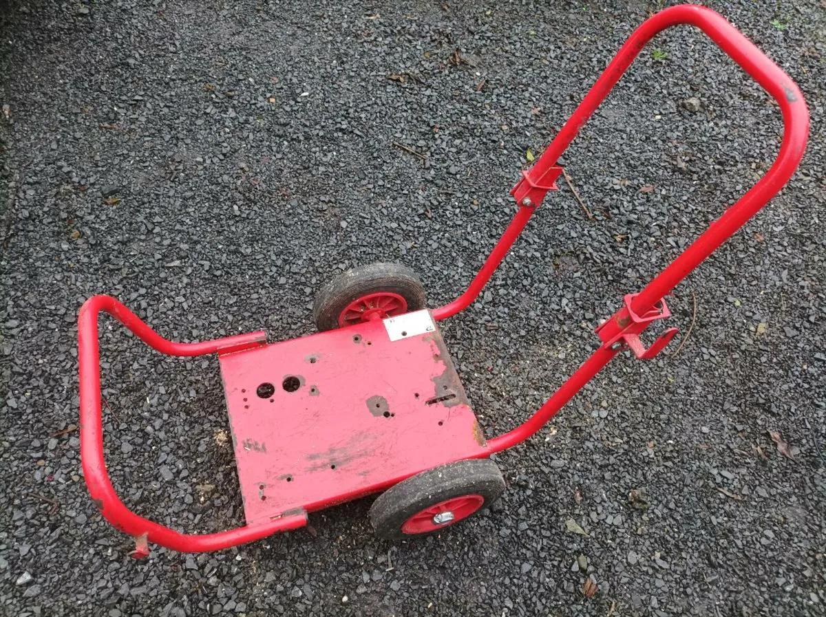 Power washer cart - Image 1