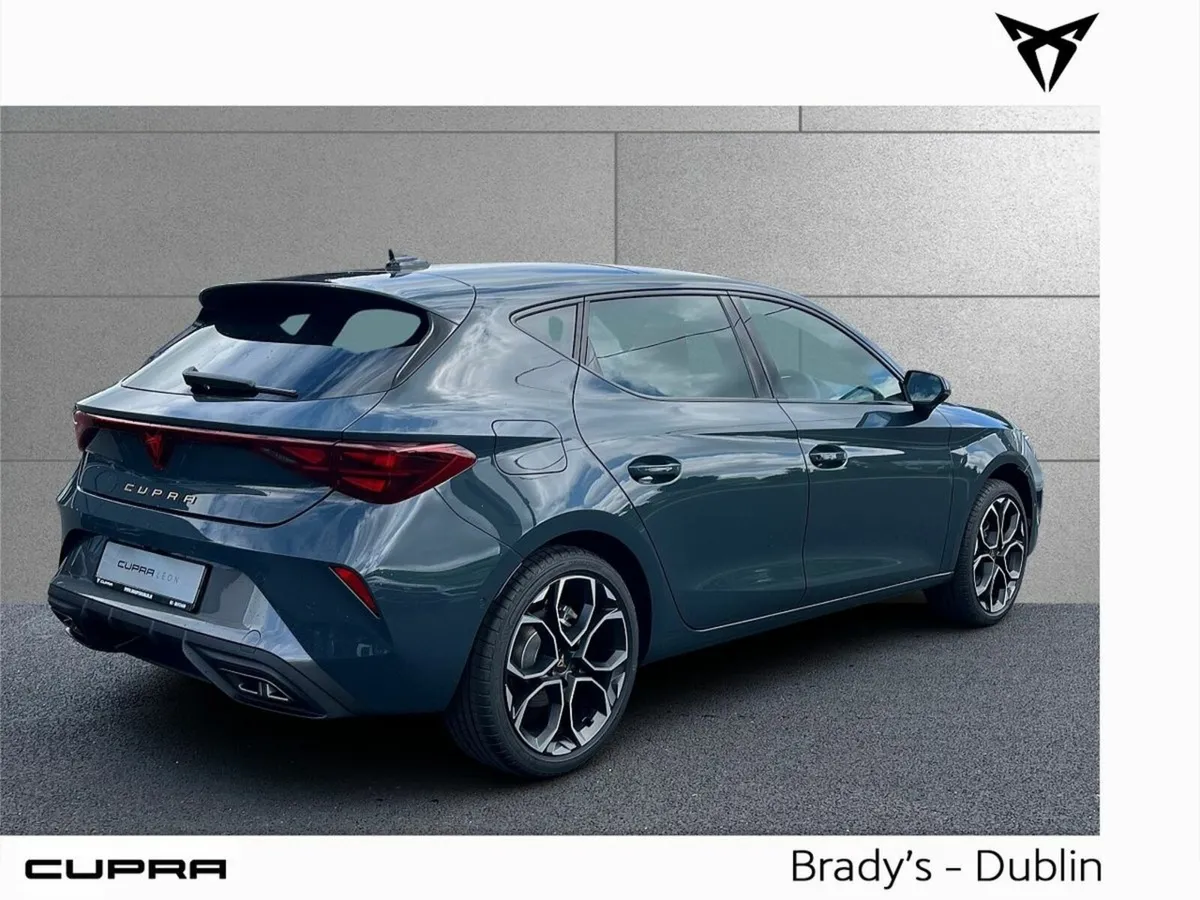 Cupra Leon DEMO 1.5 eTSI 150HP DSG *HUGE SPEC* - Image 4