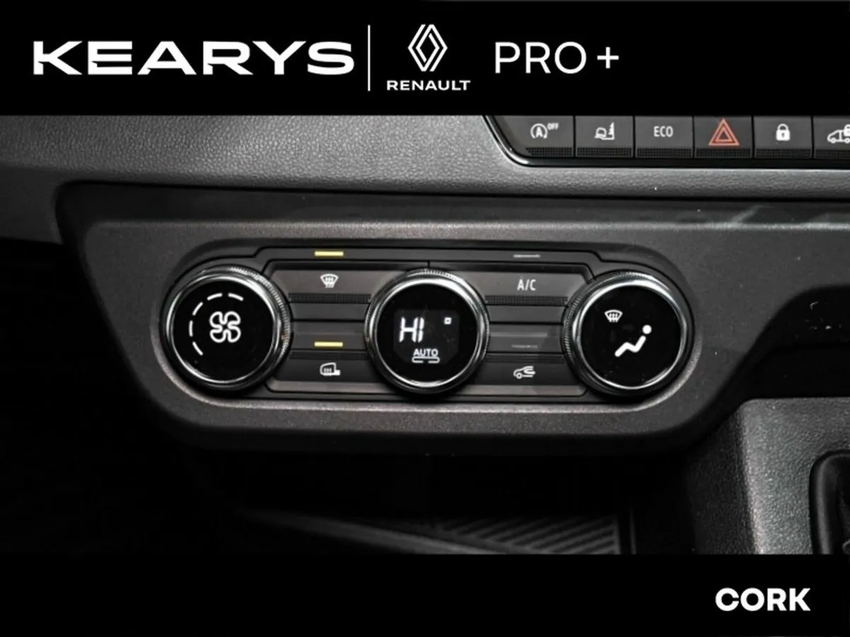 Nissan Interstar L2 H2 FWD 150 SV Premium Heated W - Image 4