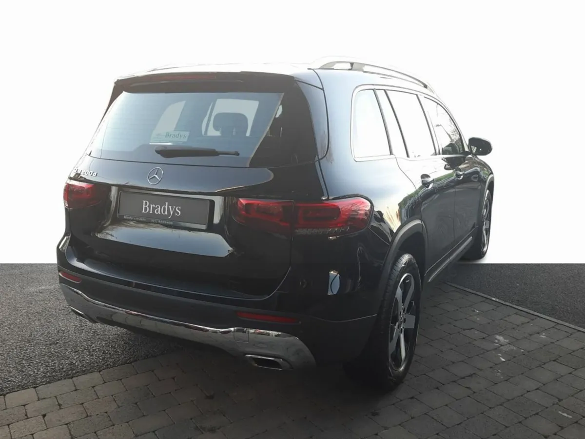 Mercedes-Benz GLB 200d-Progressive-Auto-Smart Phon - Image 4