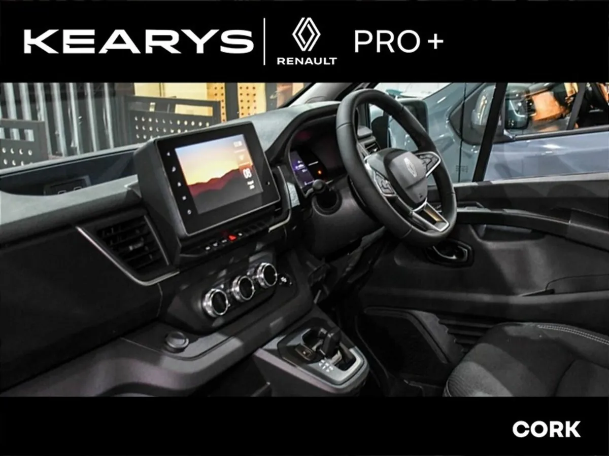 Renault Trafic LL30,170 Auto Extra Sport Panel INC - Image 4