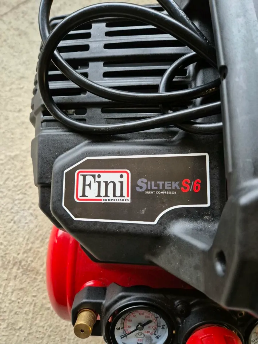 Air compressor - Image 4