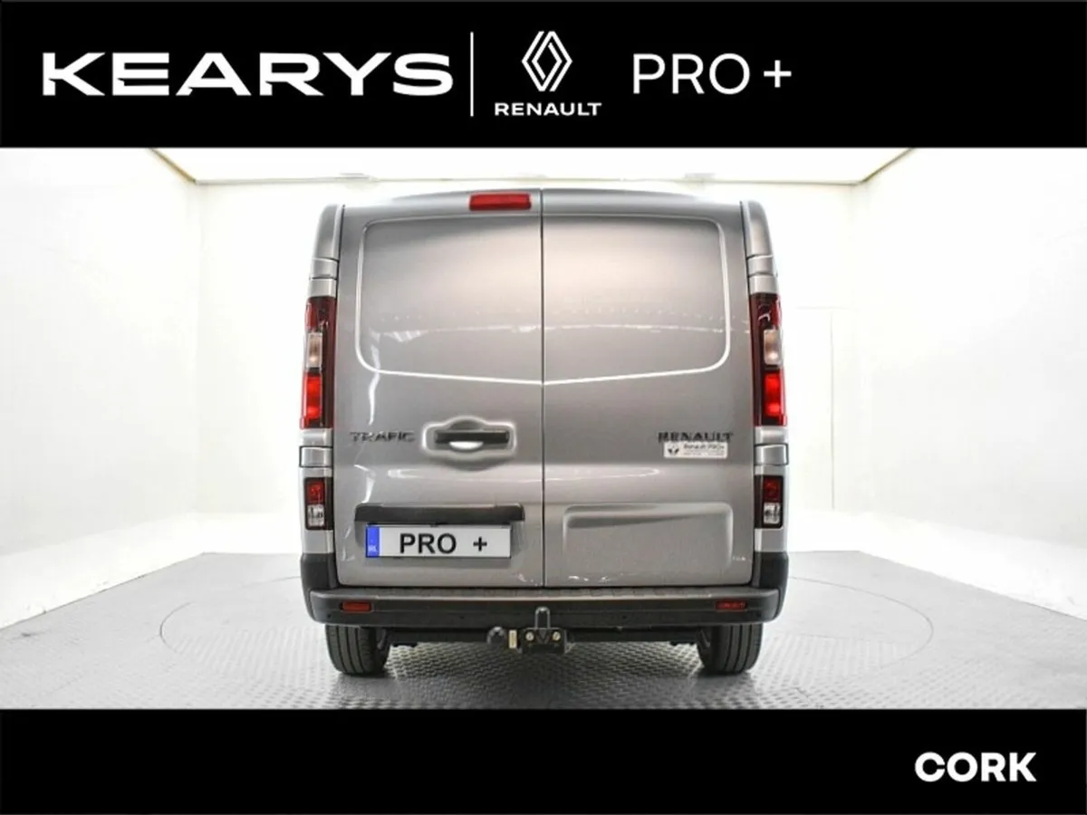Renault Trafic LL30 Energy dCi 145 Sport MY19 INC - Image 2