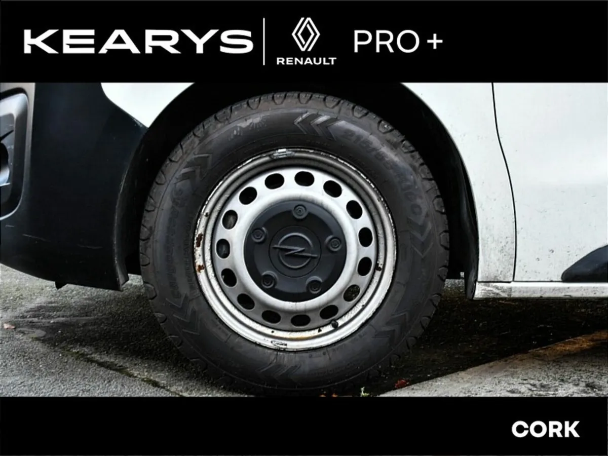 Opel Vivaro L2H1 2900 1.5 5 DR - Image 4