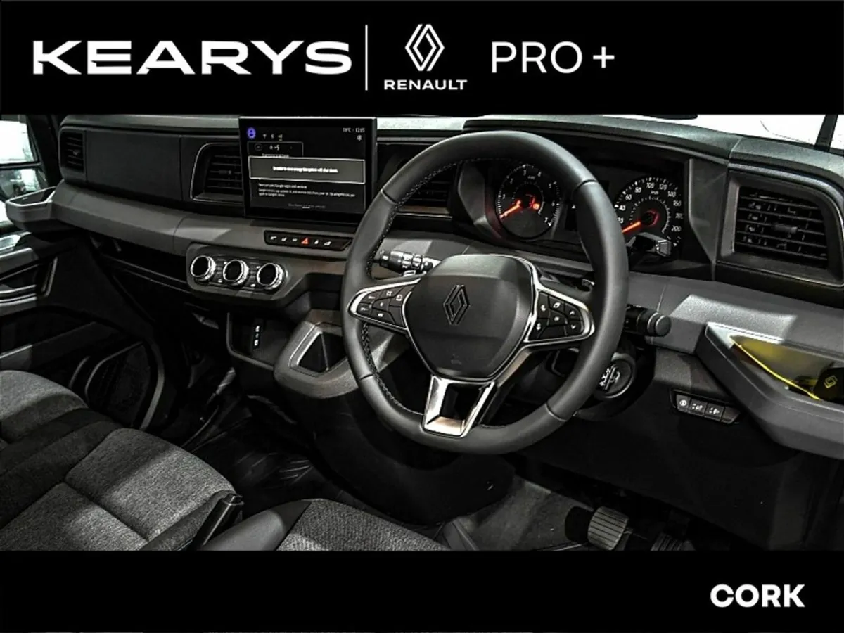 Renault Master LM35 Blue dCi 170 Auto Advance E06X - Image 2