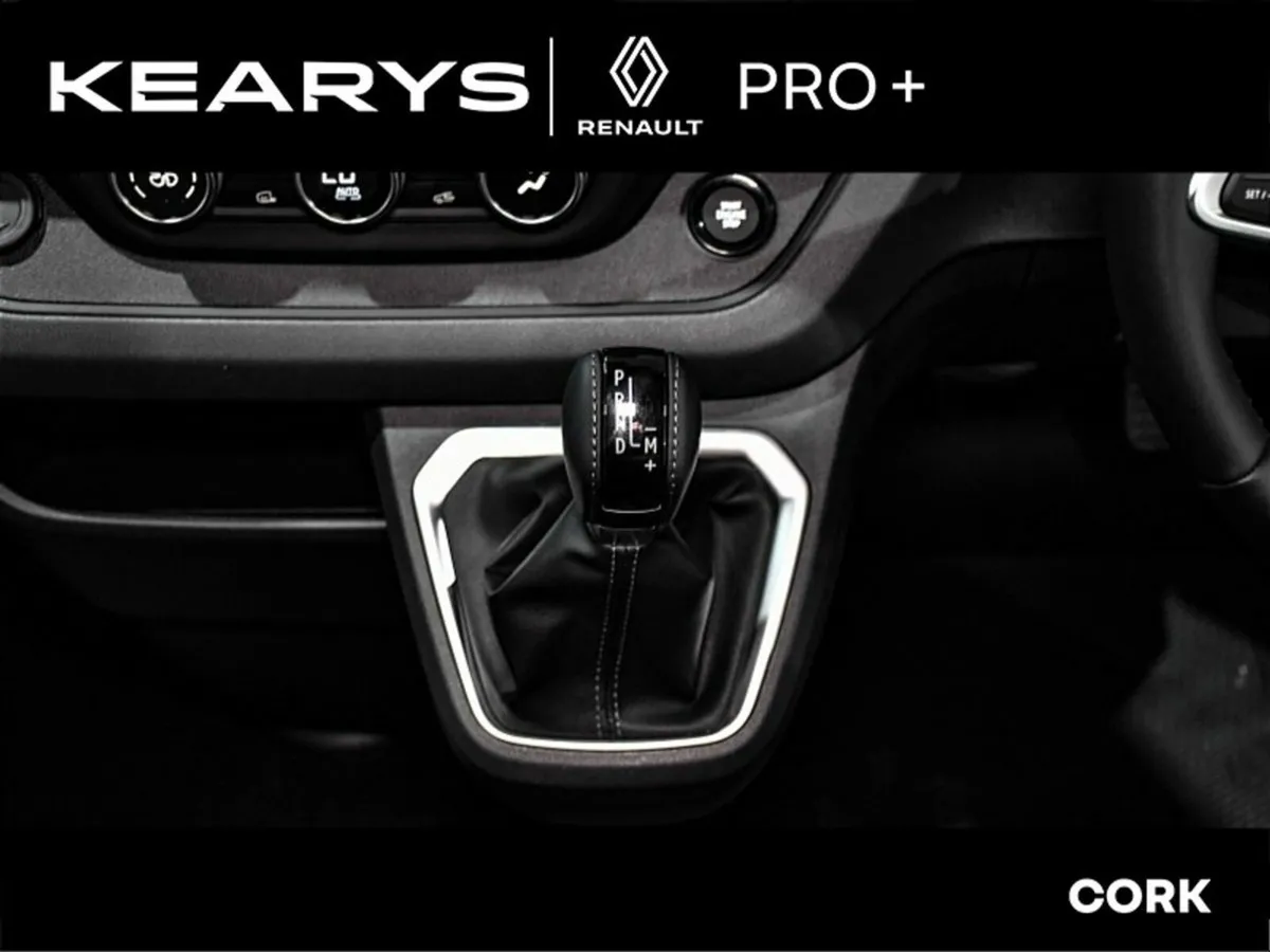 Renault Trafic LL30 Blue dCi 170 Auto EDC Sport+ P - Image 4