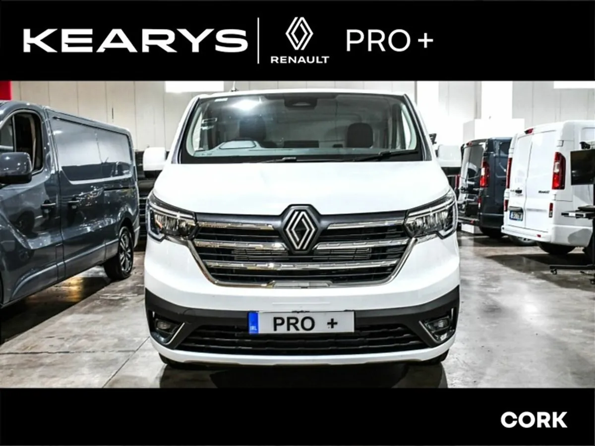 Renault Trafic LL30 170 BVA9 Auto Extra Sport PanV - Image 4