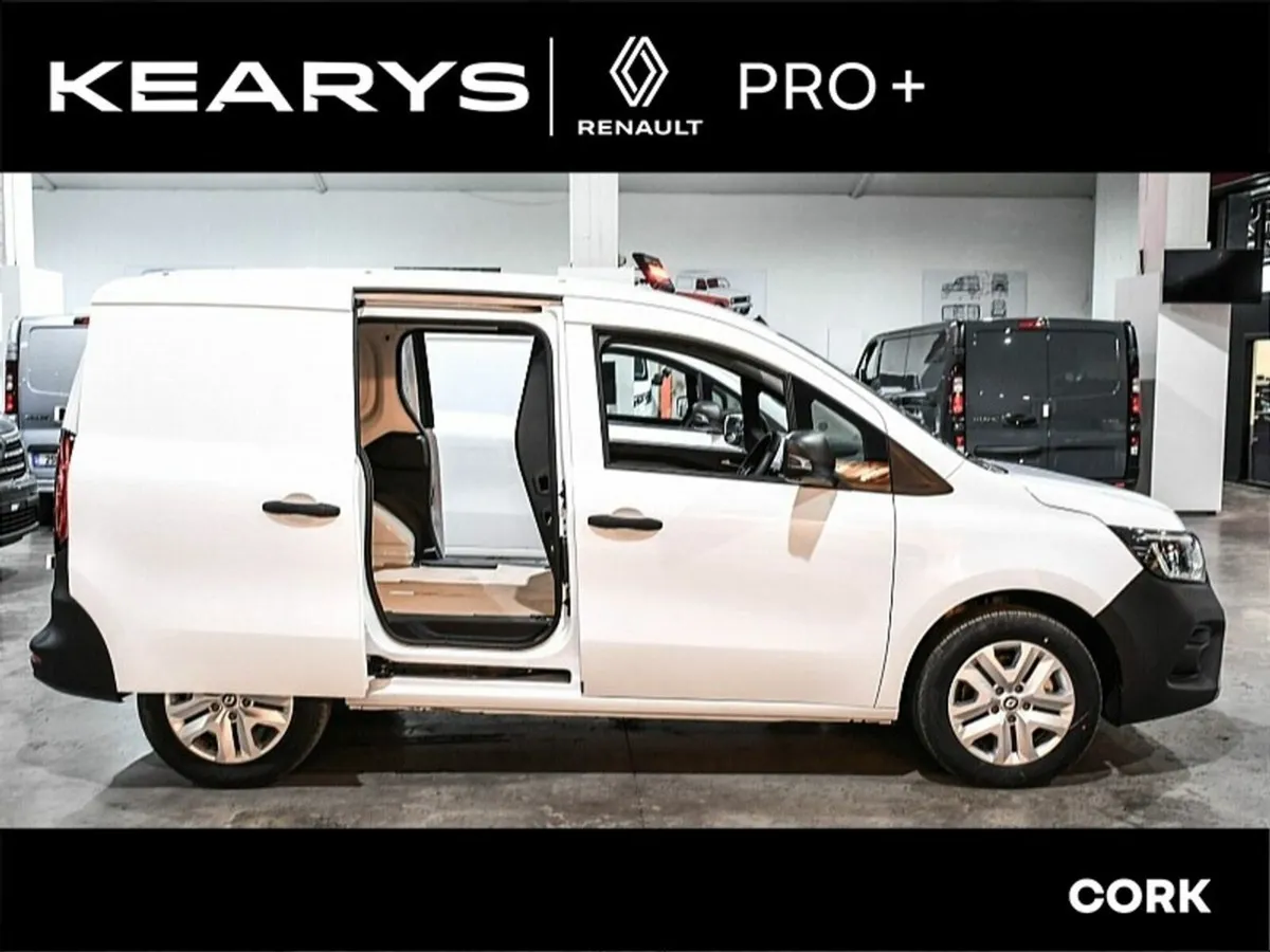 Renault Kangoo ML19, 95 Advance 4DR INC VAT - Image 2