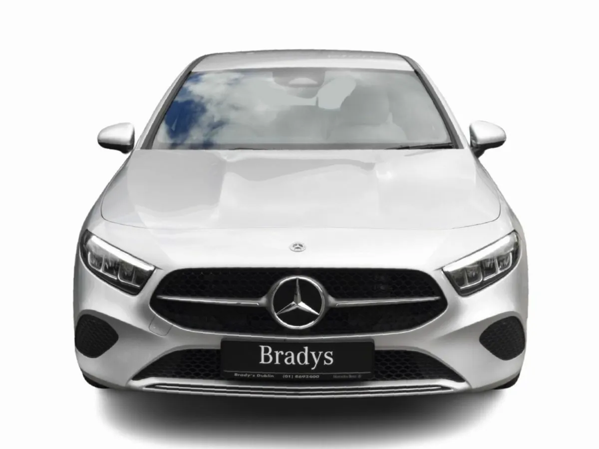 Mercedes-Benz A-Class A180 Progressive Line--Facel - Image 4