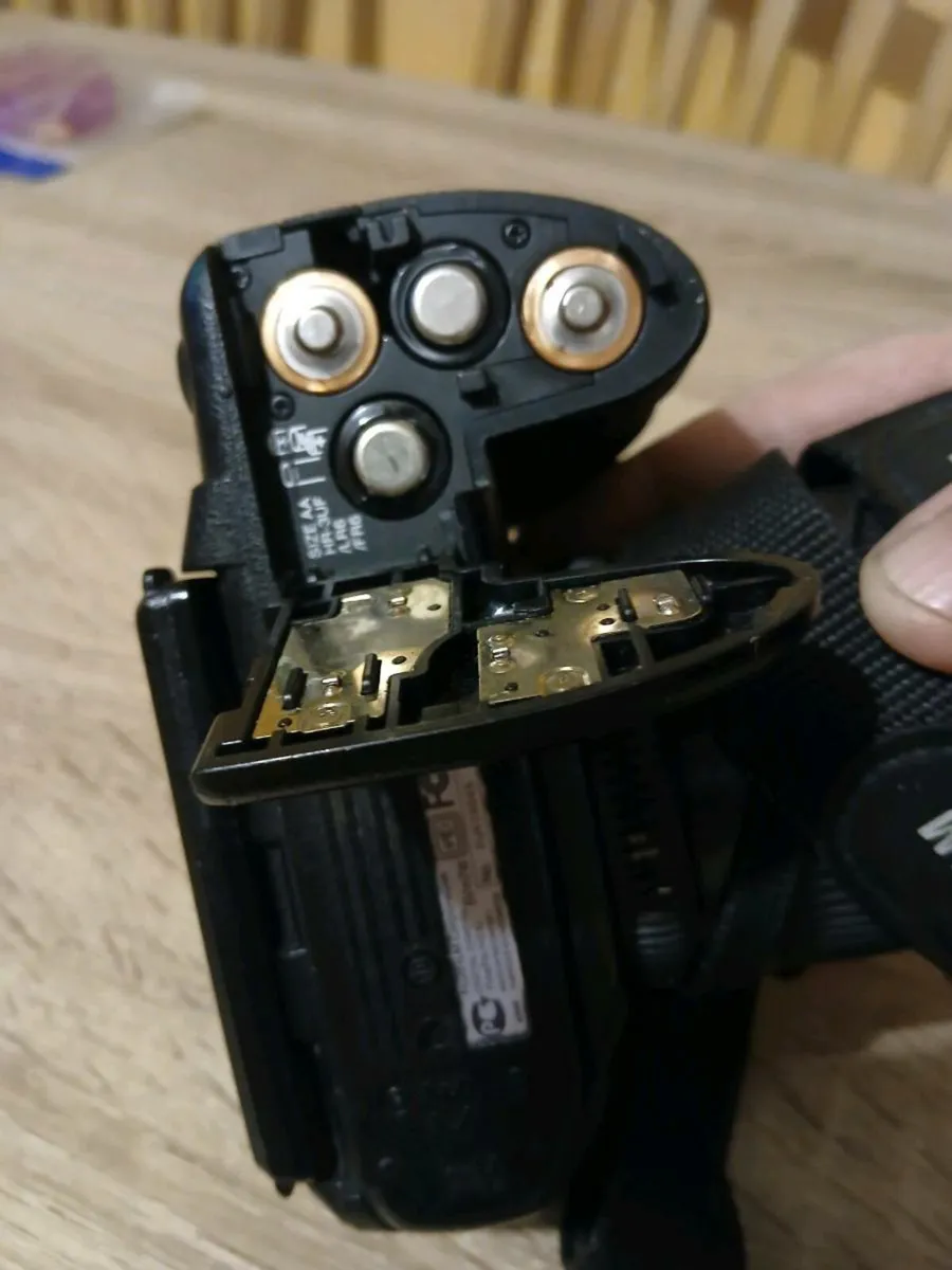 Fujifilm Fine Pix HS10 - Image 4