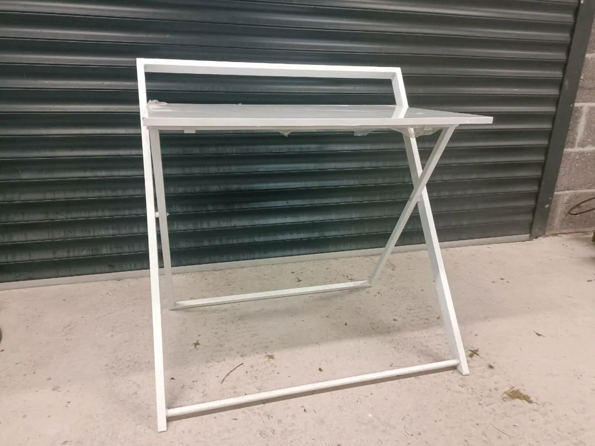 Table / Desk - Image 2