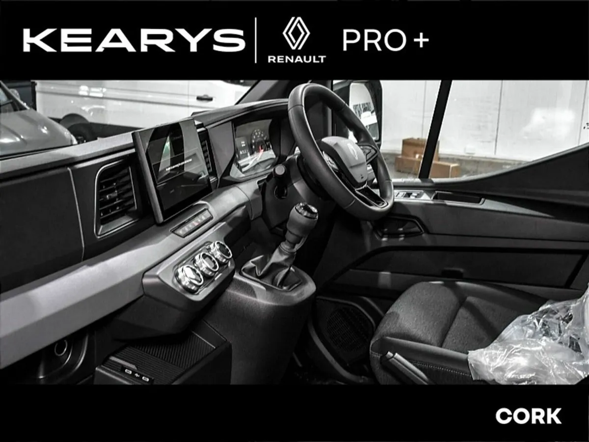 Renault Master FWD LM35 Blue dCi 150 Advance - Image 2