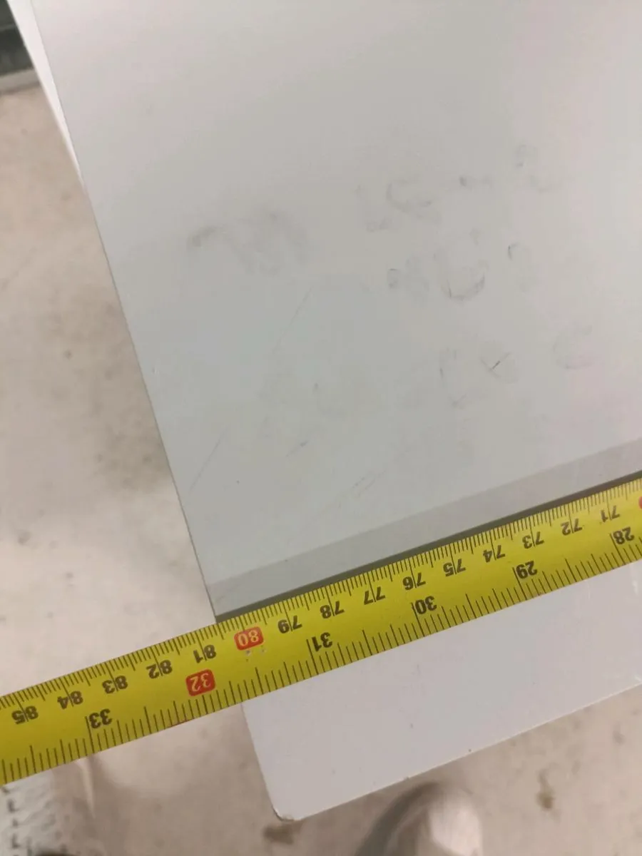 Table / Desk - Image 3