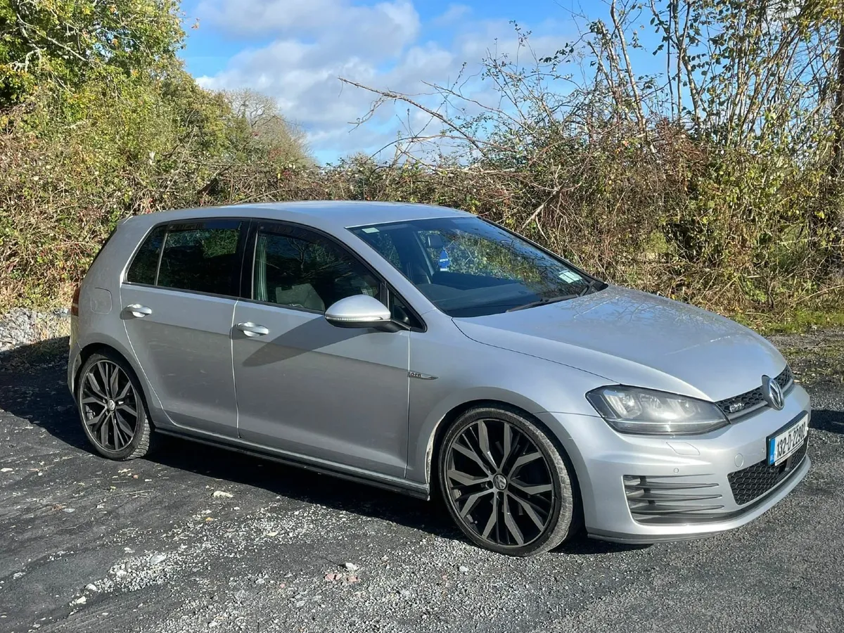 Volkswagen Golf  GTD 2013 - Image 1