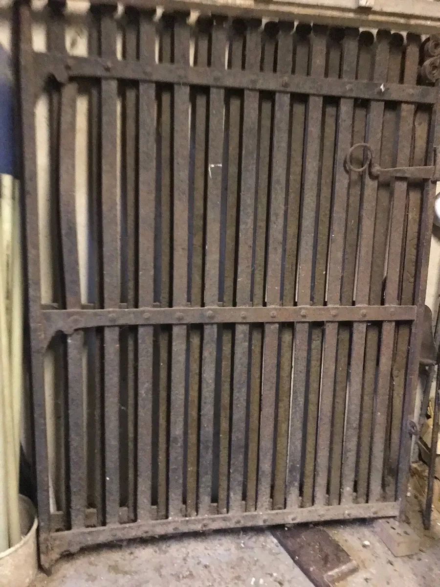 Wrought iron gates - Image 1