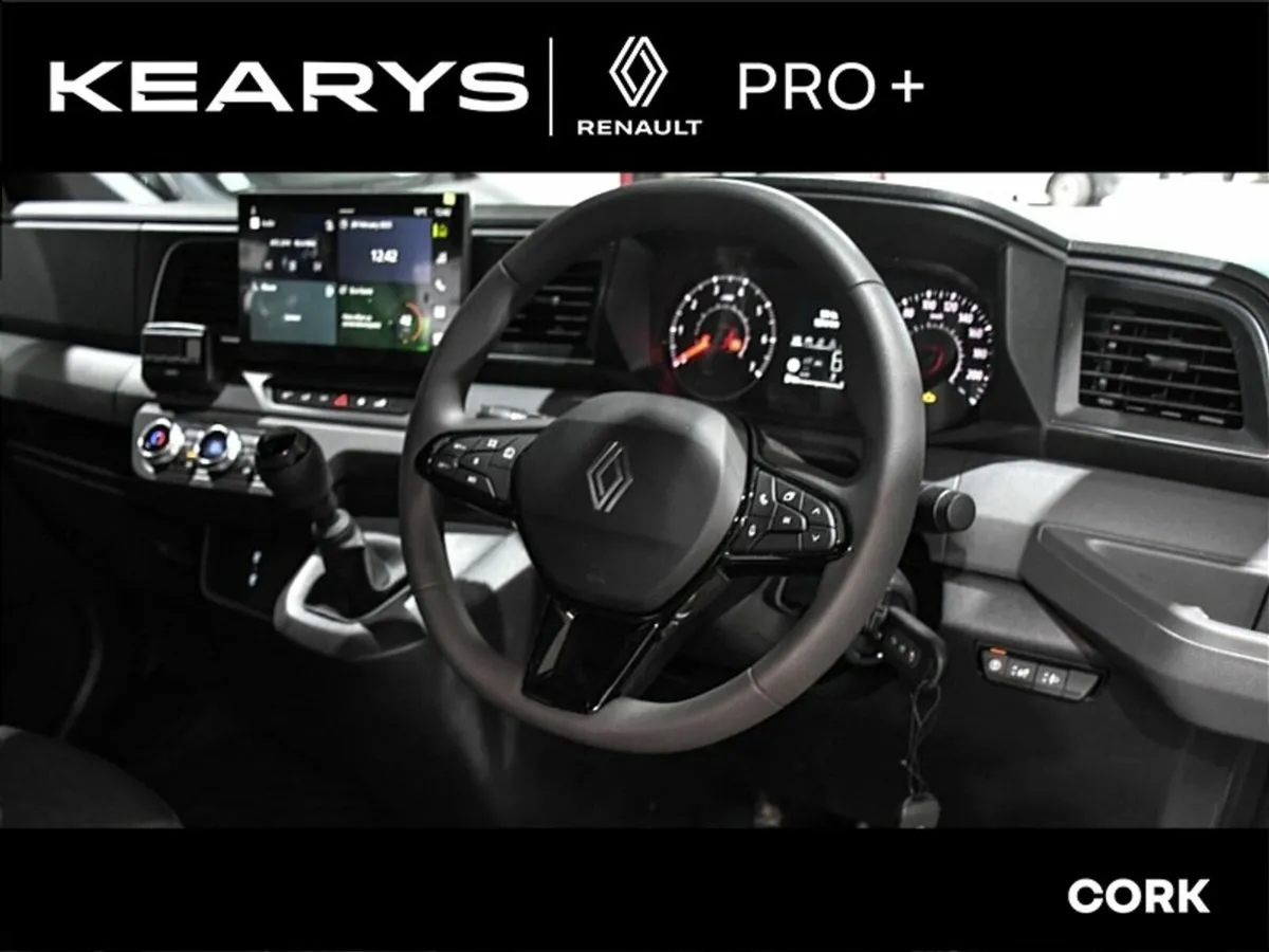 Renault Master MM33 130 Start Fridge Van EX VAT - Image 3