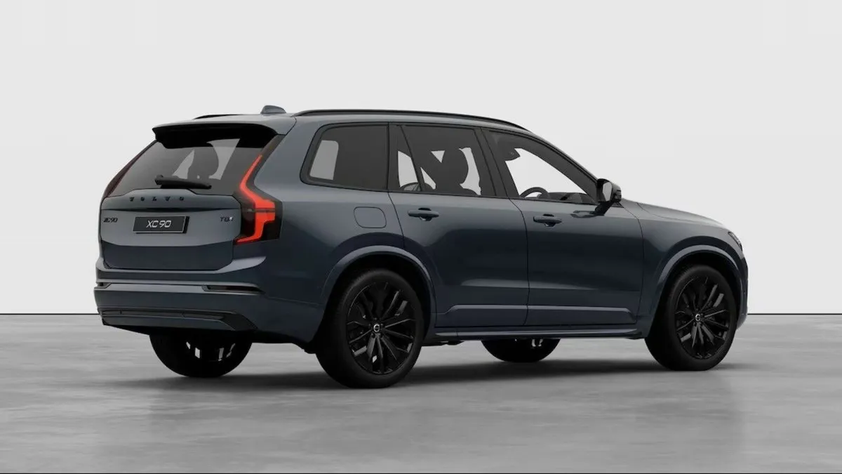 Volvo XC90 Denim Blue XC90 Ultra Black Edition - Image 4