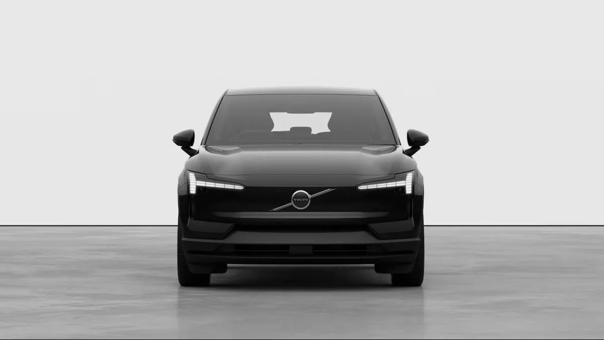 Volvo EX30 Onyx Black Single Motor Plus with Pine - Image 1