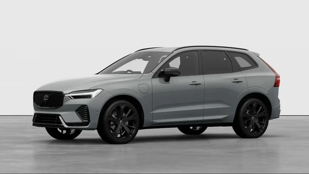 Volvo XC60 Vapor Grey XC60 Plus Black Edition - Image 1