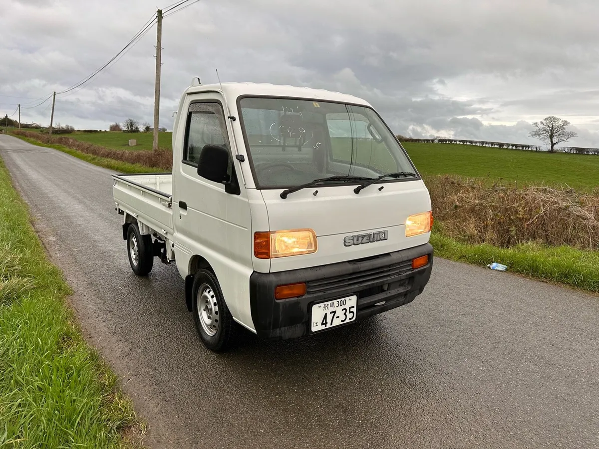 Suzuki Carry Kei truck 4x4 "Fresh Import" - Image 2