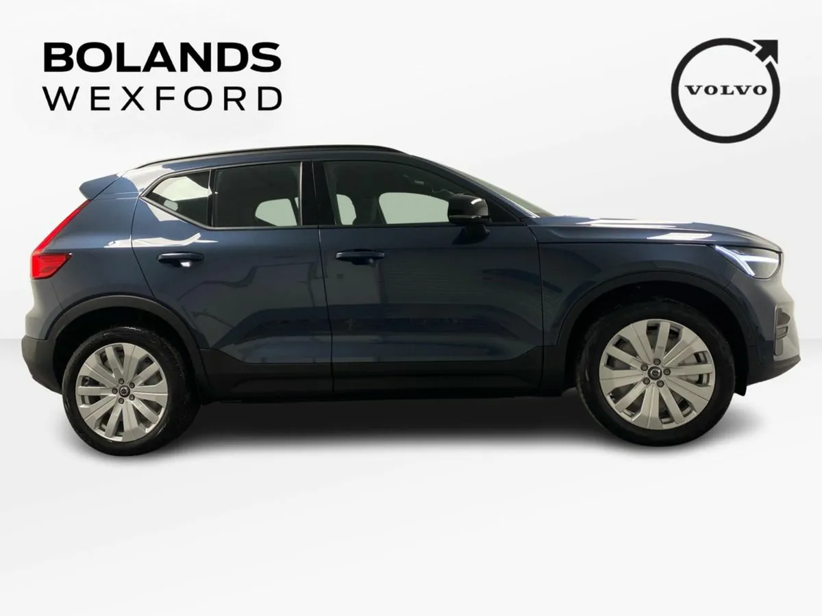 Volvo EC40 - Image 4