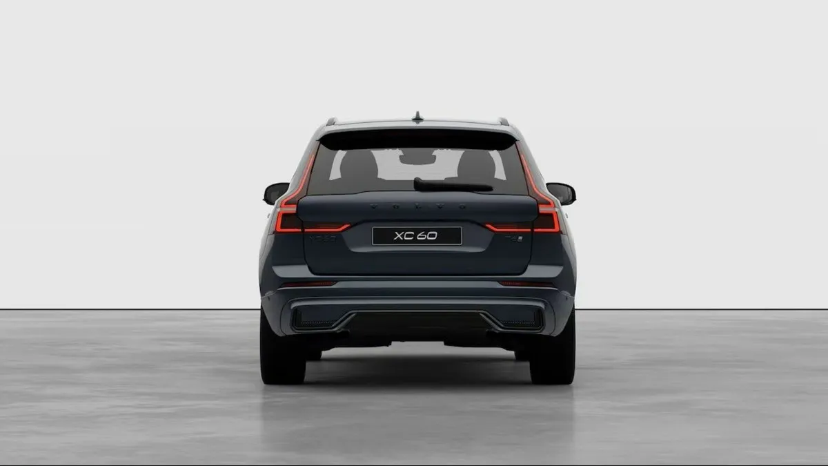 Volvo XC60 Denim Blue XC60 Ultra Black Edition - Image 4