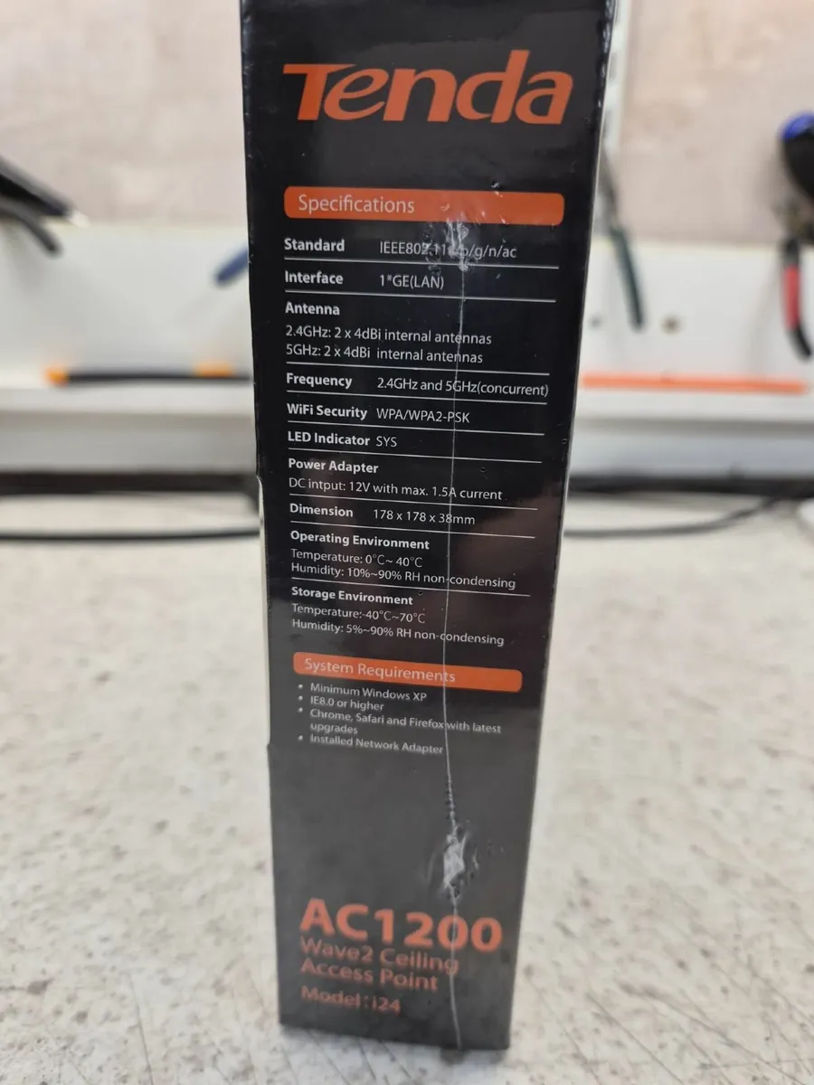 Tenda i24 AC1200 Wave 2 Gigabit Access Point - Image 2