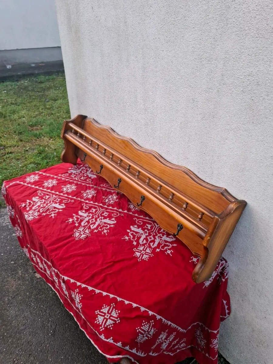 Large wood coat holder - Image 2