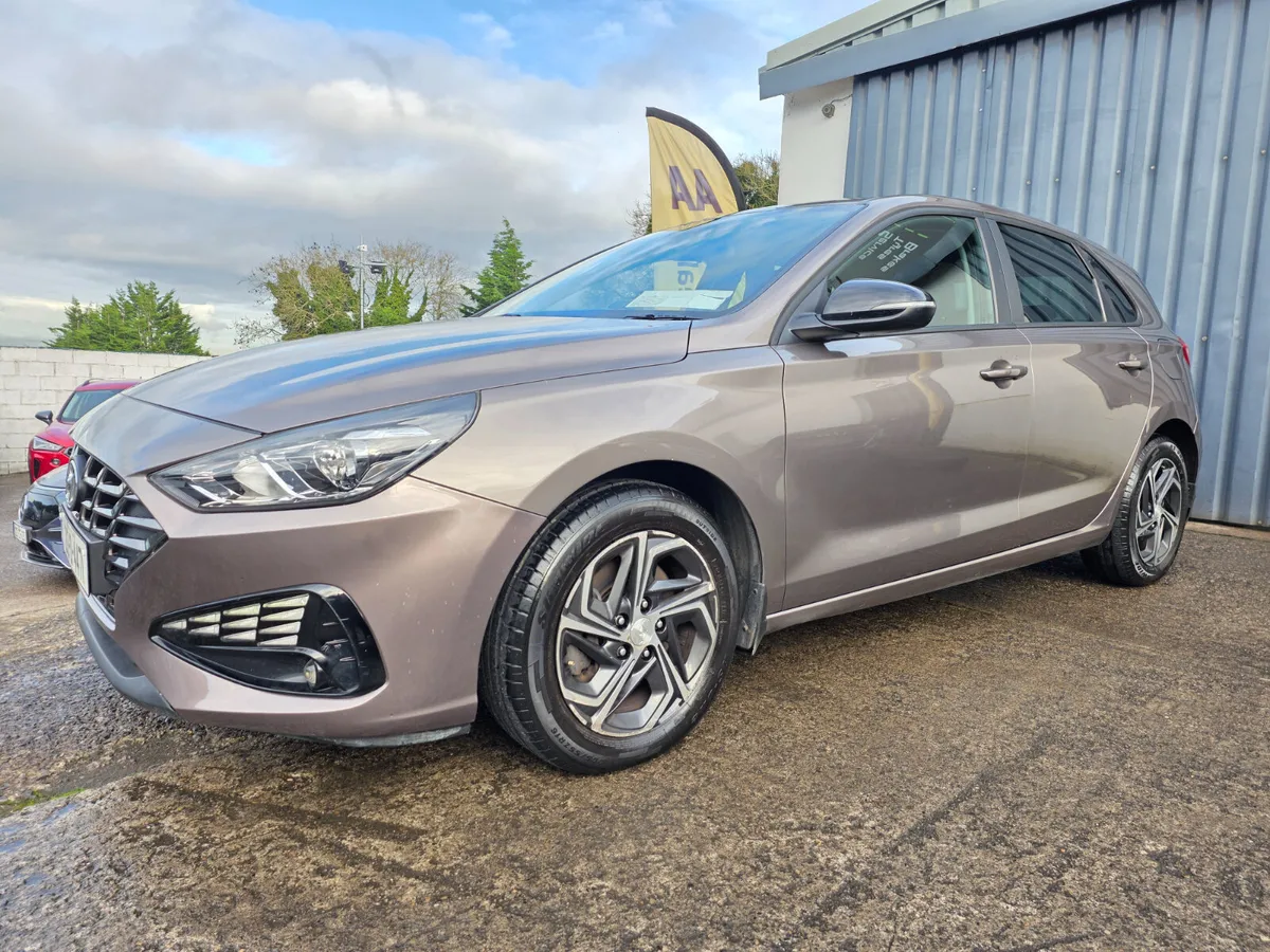 2021 HYUNDAI I30 * DELUXE * 1.6 DIESEL - Image 3